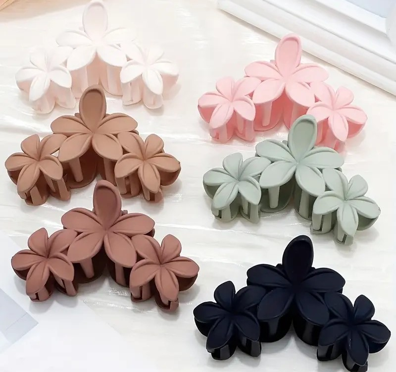 Stunning Flower Hair Clips